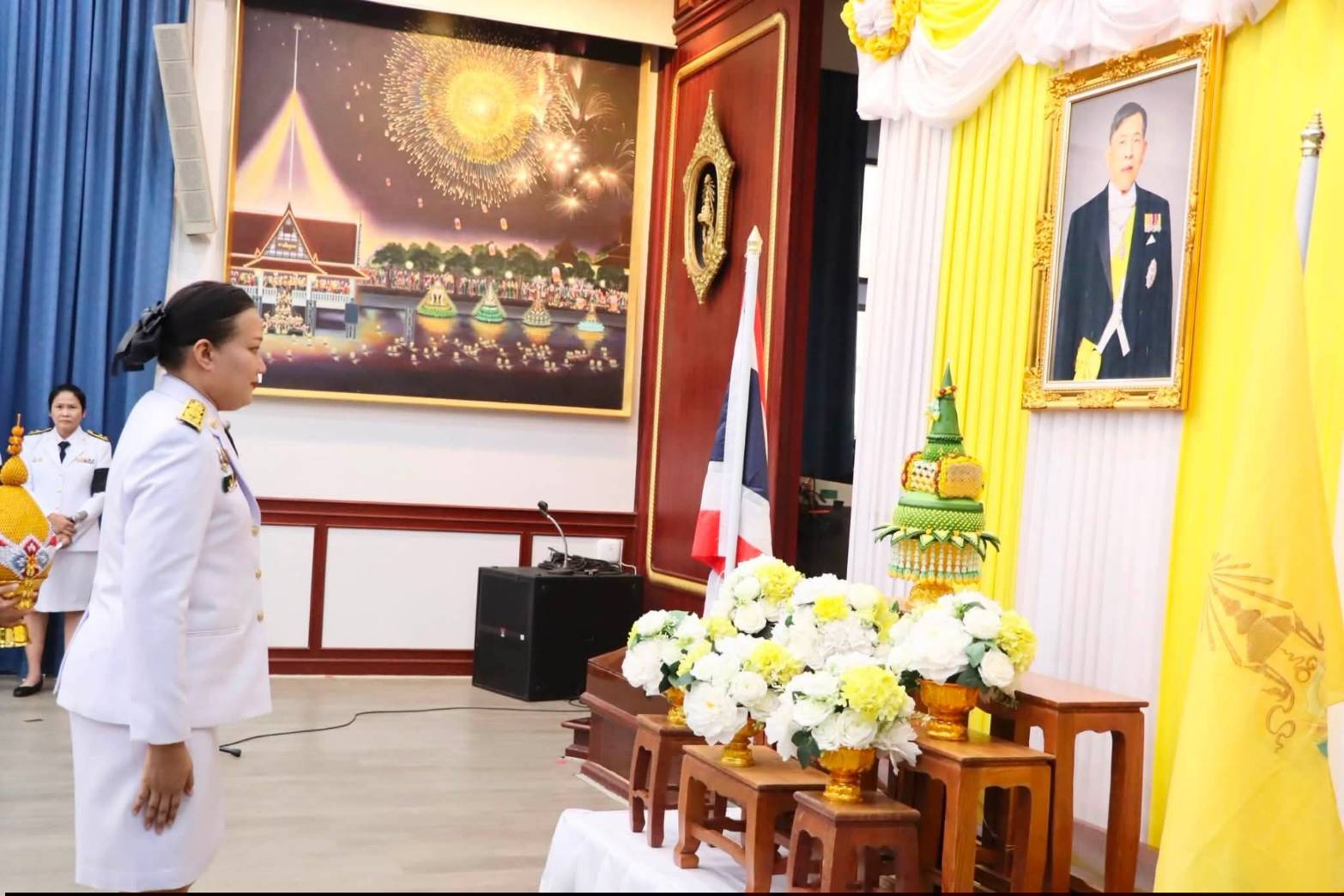 title - นางสาวอมรรัตน์ แขวงโสภา ปฏิรูปที่ดินจังหวัดพระนครศรีอยุธยา ปฏิบัติหน้าที่ในตำแหน่งผู้อำนวยการศูนย์ส่งเสริมและพัฒนาอาชีพเสริมนอกภาคการเกษตร(ศพส.) เป็นประธานในพิธีถวายสัตย์ปฏิญาณเพื่อเป็นข้าราชการที่ดีและพลังของแผ่นดิน เนื่องในโอกาสมหามงคลเฉลิมพระชนมพรรษา พระบาทสมเด็จพระปรเมนทรรามาธิบดีศรีสินทร มหาวชิราลงกรณ พระวชิรเกล้าเจ้าอยู่หัว 28 กรกฎาคม 2569